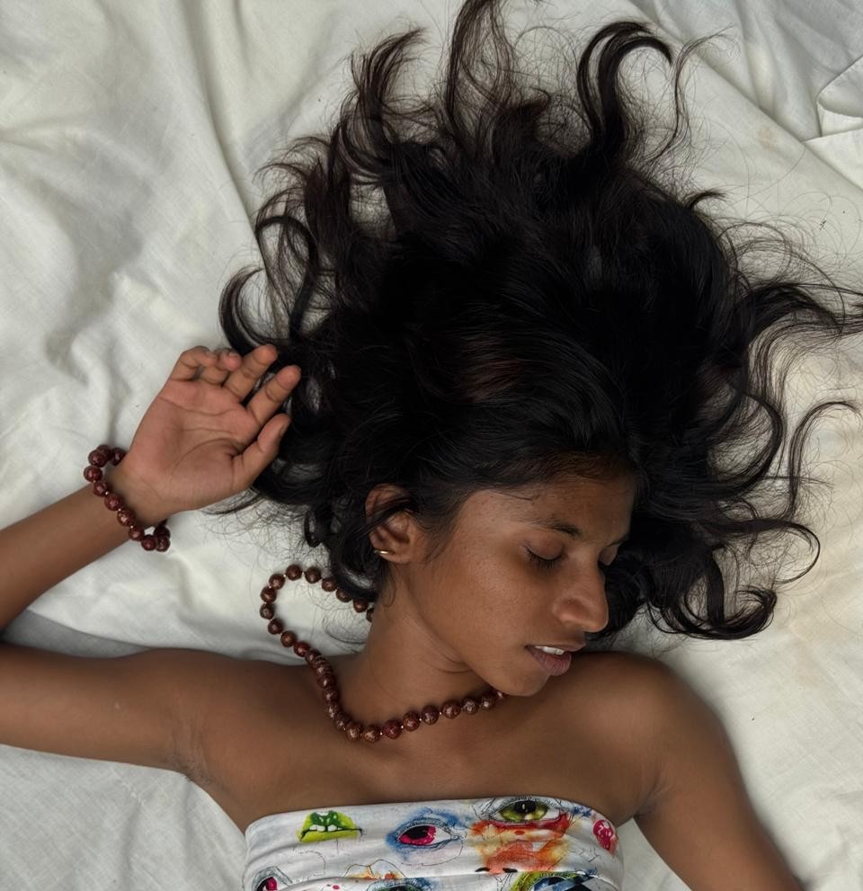 erisé handmade jewelry - sustainable paper bead art